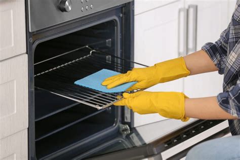 We Clean Your Oven